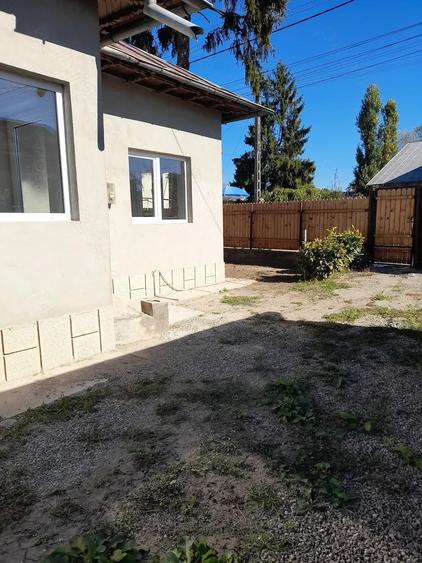 Casă cu 4 camere cu Teren 1787 Mp în Filipeștii de Târg