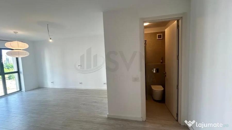 Apartament cu 3 camere semidecomandat în Domenii