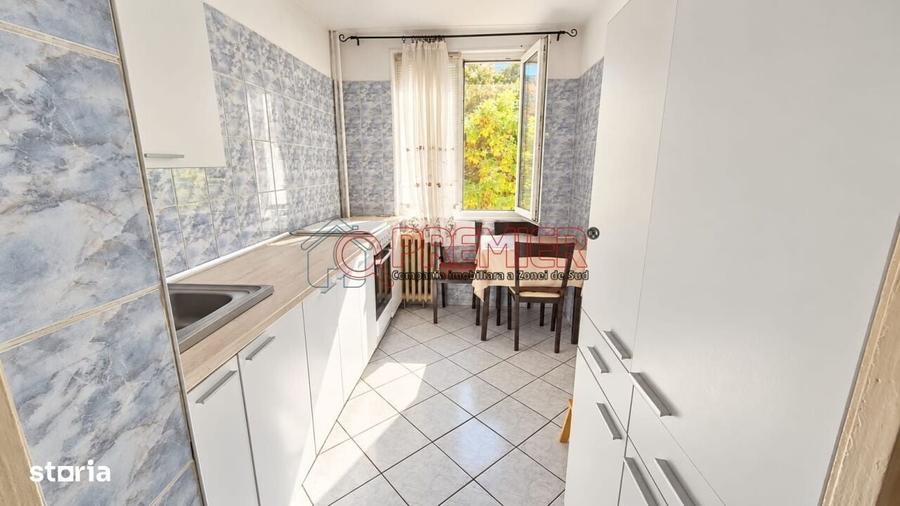 Apartament cu 3 camere în Brâncoveanu