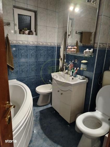 Apartament cu 3 camere decomandat în Scriitorilor