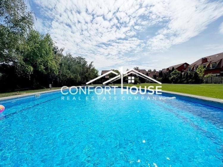Duplex cu 5 camere cu Piscina în Iancu Nicolae
