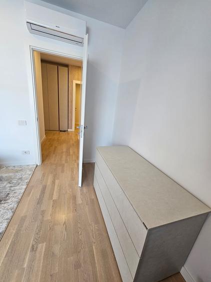 Apartament cu 3 camere decomandat în Pipera