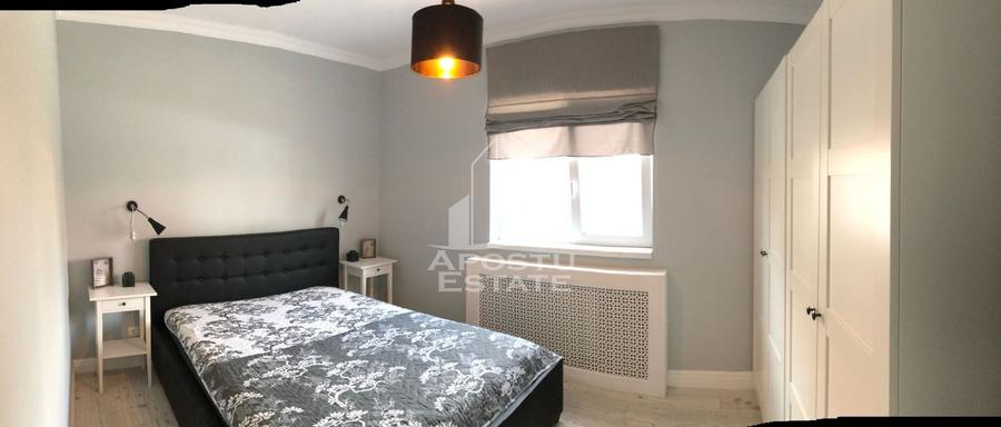 Apartament cu 3 camere semidecomandat în Dumbrăvița