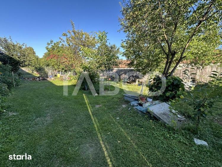 Casă cu 2 camere cu Teren 2340 Mp în Părău