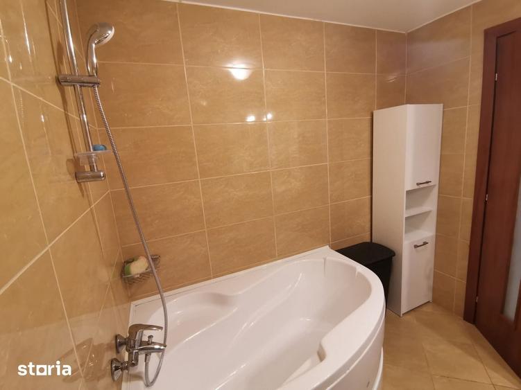 Apartament cu 3 camere semidecomandat în Prelungirea Ghencea