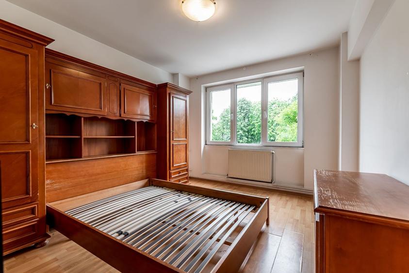 Apartament cu 2 camere semidecomandat, mobilat în Ultracentral