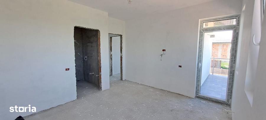 Casă cu 4 camere cu Teren 415 Mp în Dragomirești-Vale