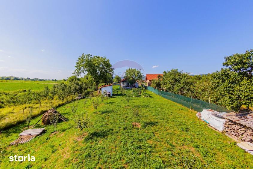 Casă cu 3 camere cu Teren 1732 Mp în Tăuții-Măgherăuș