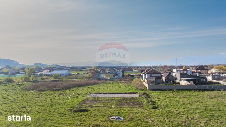 Teren de 539 mp, în Sânpetru