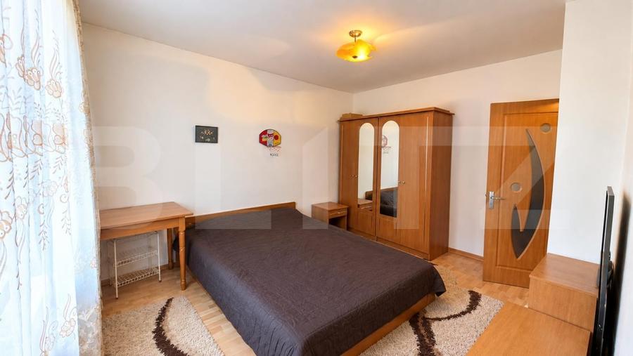 Apartament cu 2 camere semidecomandat, mobilat în Gojdu