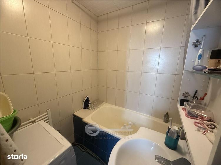 Apartament cu 2 camere decomandat în Galata