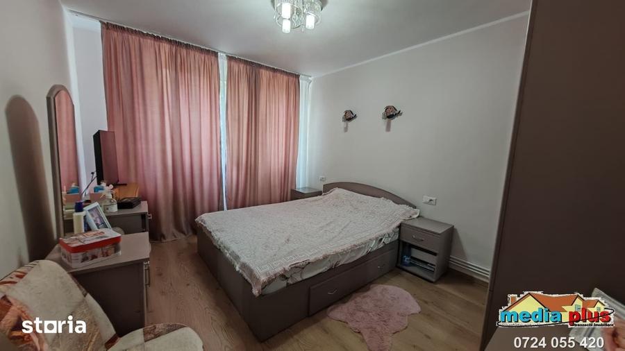 Apartament cu 2 camere în Micro 19