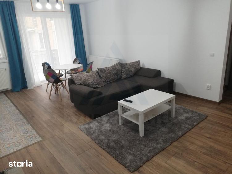 Apartament cu 3 camere, mobilat în Lazaret