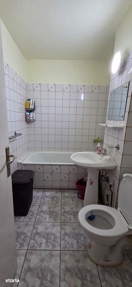 Apartament cu 2 camere decomandat în Dorobanților