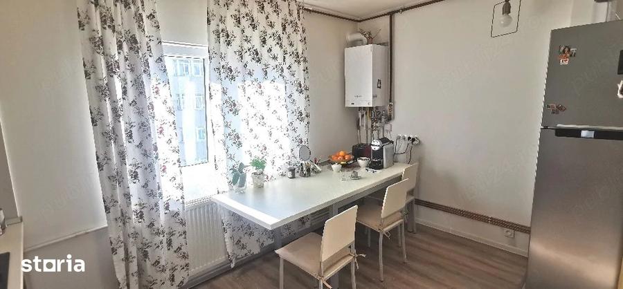 Apartament cu 2 camere decomandat în Colentina