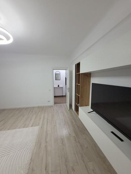 Apartament cu 2 camere decomandat, mobilat în Alba Iulia — fotografia 2