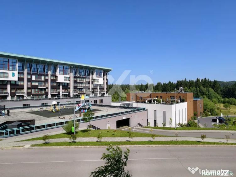 Apartament cu 5 camere decomandat în Poiana Brașov