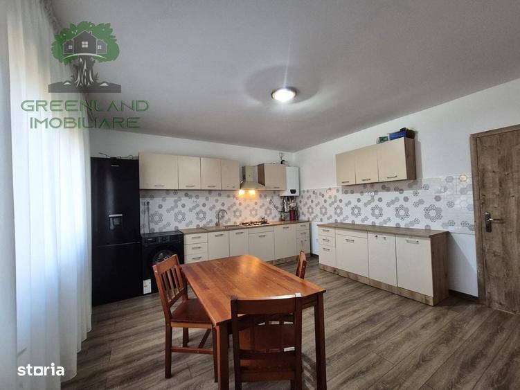 Casă cu 4 camere în Ciurbești