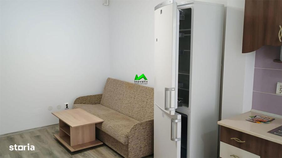 Apartament cu 2 camere, mobilat în Central
