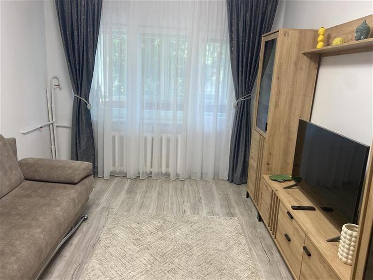 Apartament cu 2 camere nedecomandat, mobilat în Gară