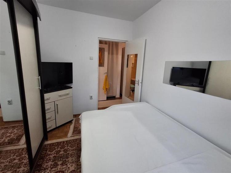 Apartament cu 2 camere semidecomandat în Hipodrom 1