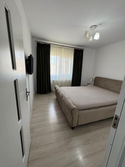 Apartament cu 2 camere decomandat în 1 Mai