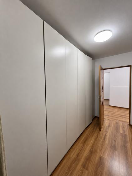 Apartament cu 3 camere decomandat în Lipovei