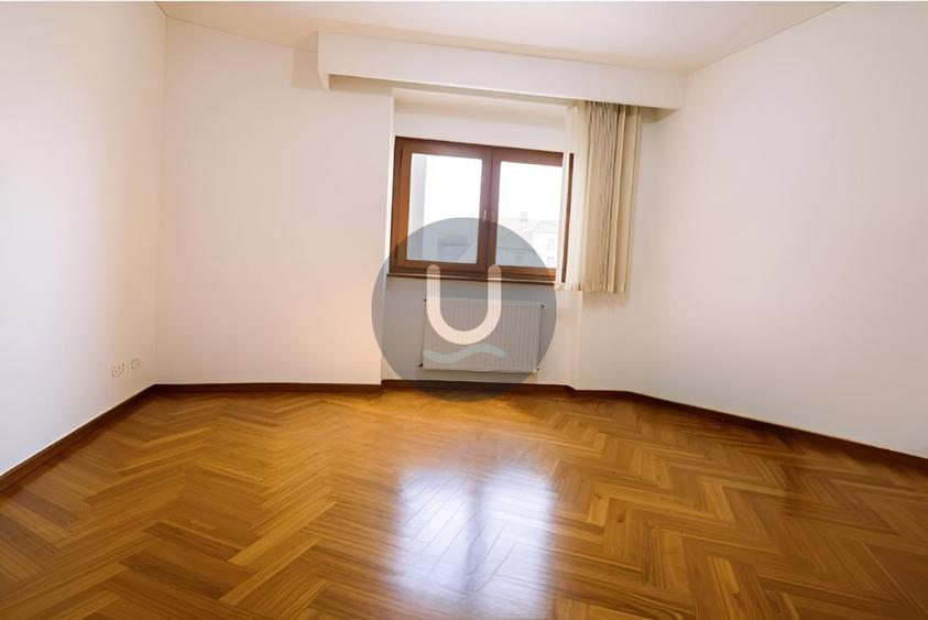 Apartament cu 3 camere decomandat, mobilat în Cotroceni