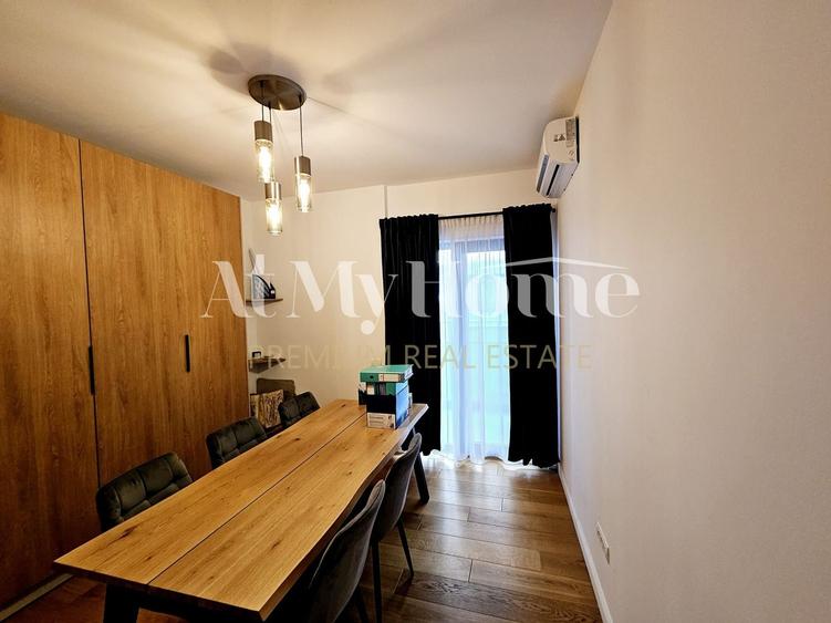 Apartament cu 3 camere decomandat, mobilat în Iancu Nicolae
