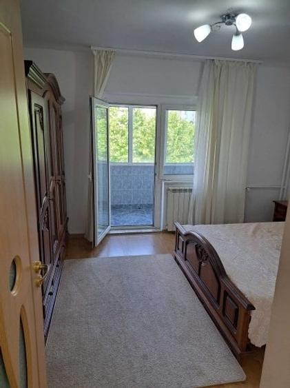 Apartament cu 2 camere semidecomandat, mobilat în Dristor