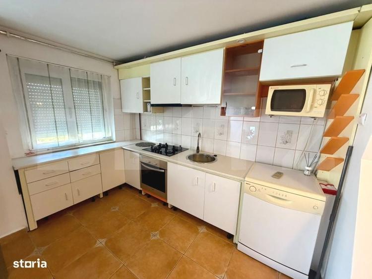 Apartament cu 3 camere decomandat în George Enescu