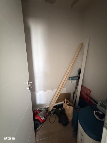 Casă cu 3 camere cu Teren 25 Mp în Dumbrăvița