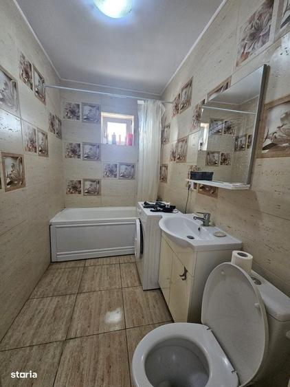 Apartament cu 3 camere în 1 Mai