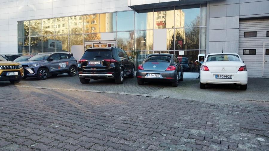 Spațiu comercial, de 1,184 mp, în Berceni