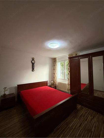 Inchiriez apartament 3 camere, strada Moldovei Targu Mures, Mures - 1