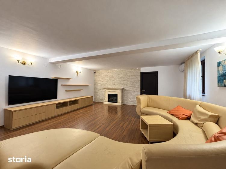 Casă cu 6 camere cu Teren 1538 Mp în Dănești