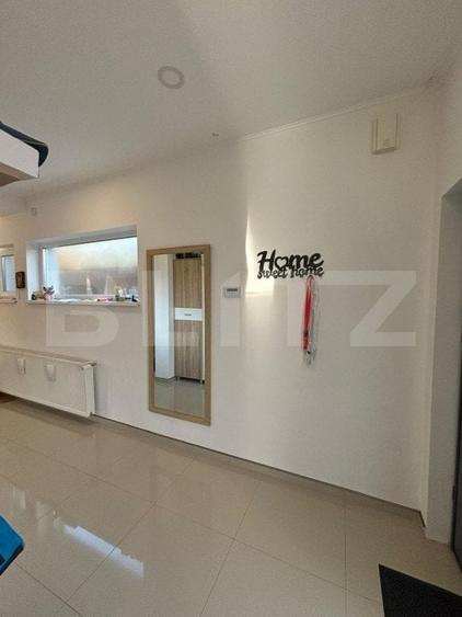 Casă individuală cu 4 camere cu Piscina în Borhanci