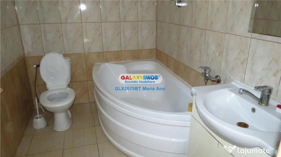 Casă cu 3 camere cu Teren 5000 Mp în Central