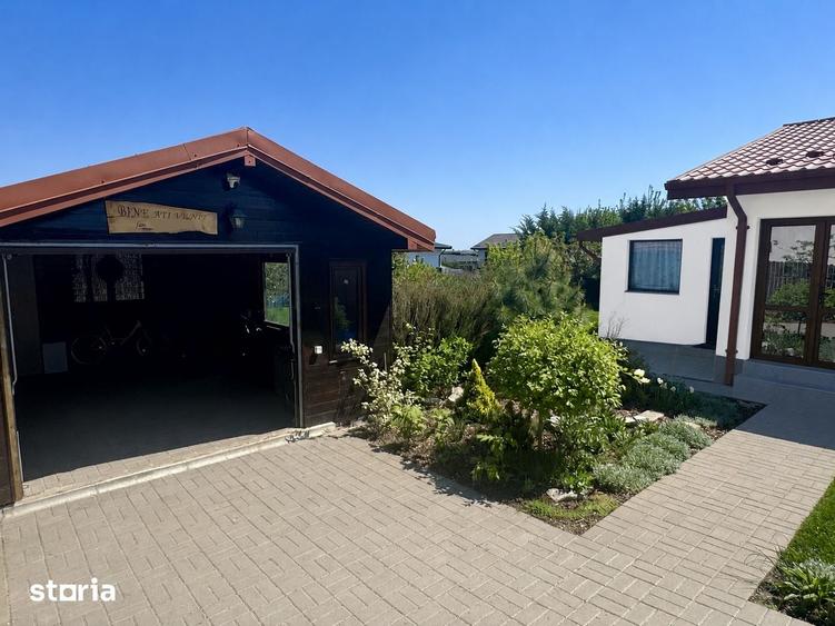 Casă cu 5 camere cu Teren 560 Mp în Valea Lupului