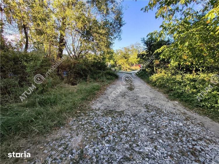 Teren de 1200 mp, în Central