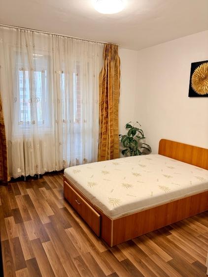 Apartament cu 3 camere semidecomandat, mobilat în Nicolae Grigorescu