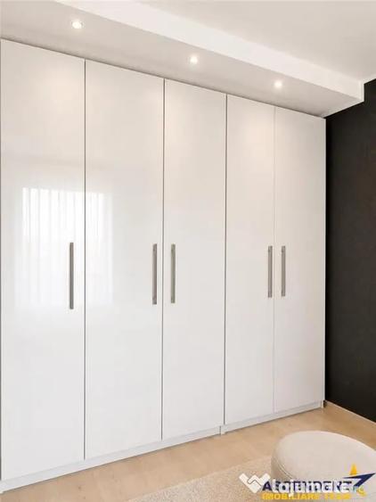 Apartament cu 2 camere decomandat în Sânpetru