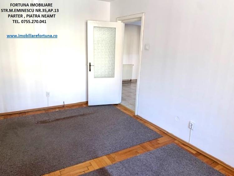 Apartament cu 4 camere decomandat în Central