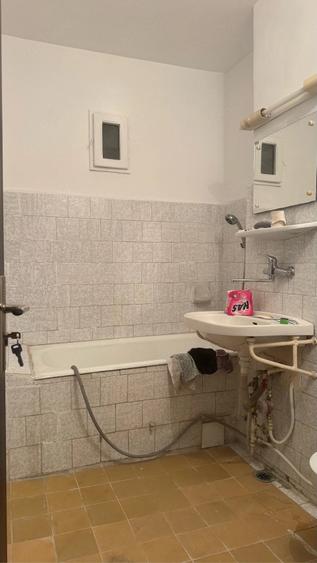 Apartament cu 2 camere decomandat în Inel I
