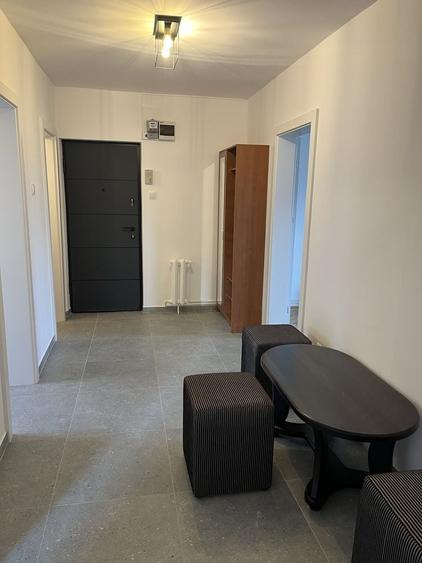 Apartament cu 3 camere decomandat în Grigorescu