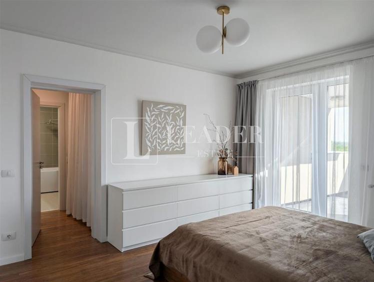 Apartament cu 4 camere decomandat, mobilat în Pipera