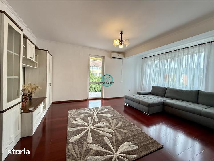 Apartament cu 3 camere, mobilat în 7 Noiembrie