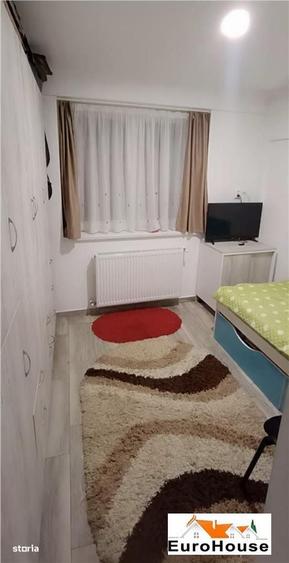Apartament cu 4 camere decomandat în Oarda