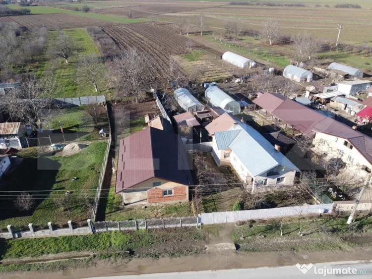 Casă cu 4 camere cu Teren 600 Mp în Central