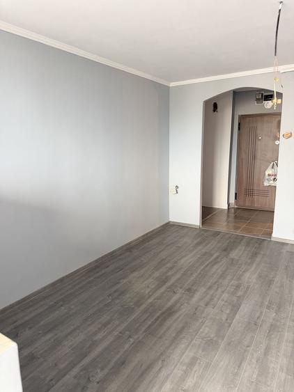 Vand garsoniera renovata Str. Lotus, Turda - 1